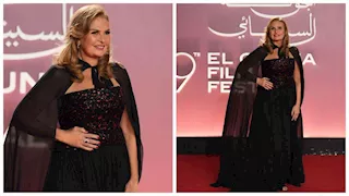يسرا تتألق بفستان أسود في رابع أيام مهرجان الجونة السينمائي بدورته التاسعة