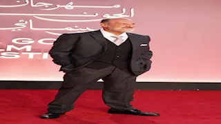 خالد الصاوي بلوك أنيق في خامس أيام مهرجان الجونة