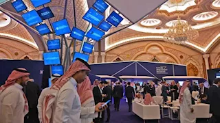 تأجيل مؤتمر "دافوس الصحراء" في السعودية إلى عام 2027.. ما السبب؟