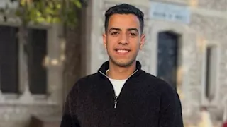 مصرع عامل اصطدمت دراجته النارية بسور مبنى في المنوفية  