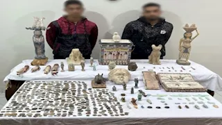 سقوط تاجري آثار في المنيا بحوزتهما 521 قطعة من قلب التاريخ