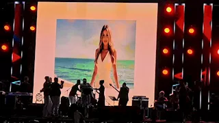 "السمسمية" والأغاني الوطنية تشعلان احتفالات السويس بعيدها القومي (فيديو وصور)