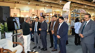 رئيس جامعة بنها يتفقد معرض"تراثنا 2026" ويبحث التعاون مع جهاز تنمية المشروعات