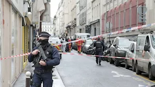 إطلاق نار يهز فرنسا قُرب "باريس" وسقوط قتيل و4 مُصابين (فيديو)