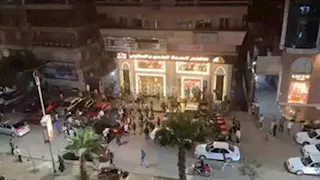 فوضى في شارع جزيرة العرب..خناقة بالكراسي في المهندسين