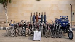 سقوط عصابة سرقة الموتوسيكلات في المنيا اعترفوا بارتكاب 17 جريمة