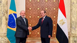 السيسي يهنئ لولا دا سيلفا بفوزه في الانتخابات الرئاسية بالبرازيل