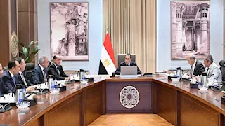 مدبولي يستعرض مقترحات لتطوير مطار العاصمة الجديدة والمنطقة المحيطة به