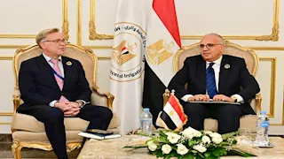 وزير الري يبحث مع المبعوث الفنلندي تعزيز التعاون المائي بين مصر وفنلندا