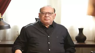 صلاح عبدالله ينتهي من تصوير مشاهده في مسلسل إعلام وراثة- صور