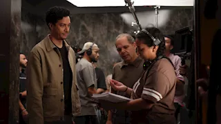 إخراج رامي إمام.. 4 صور جديدة من كواليس تصوير فيلم معاد عشا 