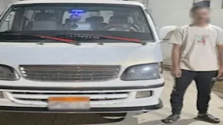 ضبط سائق ميكروباص يتقاضى أجرة زيادة ويحمل ركاب فوق المقرر بسوهاج