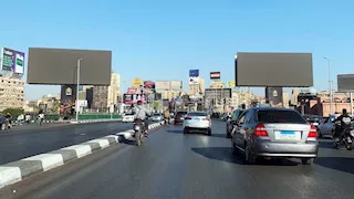 استمرار إيقاف اللوحات الإعلانية بمحور 26 يوليو بعد واقعة بث مشاهد خادشة | صور