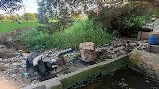 بعد استغاثة مزارع بكفر الشيخ.. الري: المساقي الخاصة خارج اختصاص الوزارة