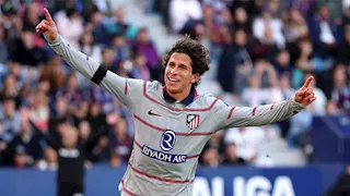 قبل مواجهة برشلونة.. أتلتيكو مدريد يخطف صدارة الدوري الإسباني