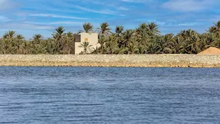وزير الري يتابع خفض مناسيب المياه ببحيرة سيوة