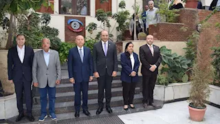 محافظ القاهرة يهنئ رئيس التأمين الصحي.. ويؤكد دعم تطوير الخدمات الصحية