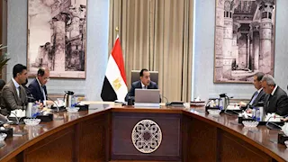رئيس الوزراء يتابع توفير الأسمدة الزراعية وحوكمة صرفها للمزارعين