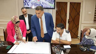 محافظ القليوبية يناقش تطوير محور بهتيم وربطه بالعصار