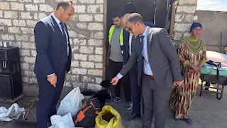 "حبيبات عجين عليها ألوان صناعية".. سقوط مصنع ينتج "الفلفل الأسود المغشوش" في بني سويف -صور