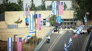 "تزوير برقيات القدس".. ماذا حدث في سفارة أمريكا بإسرائيل؟