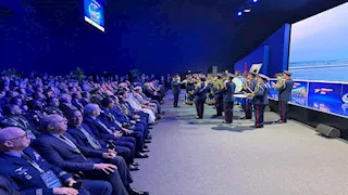 مصر تبحث تعزيز التعاون الجوي مع المغرب والإمارات وقطر 