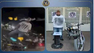 احتفالًا بفرح صاحبه.. عامل يلوح بسلاح أبيض من أعلى دراجة نارية ببني سويف