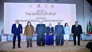 رئيس جامعة القاهرة: بناء "المناعة الفكرية" لا يتحقق عبر التلقين إنما بهذه الطريقة