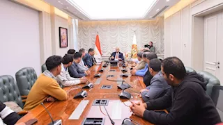 وزير العمل تَدَخل.. عمال "جيد تكستايل" لتصنيع الملابس بالعاشر من رمضان ينهون الإضراب