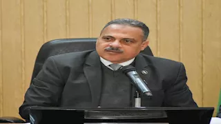 محافظ الشرقية يحيل 11 موظفًا للتحقيق بعد حملات متابعة ميدانية في ههيا وفاقوس