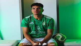 رسميا.. الأهلي الليبي بقيادة البدري يضم مصطفى شكشك