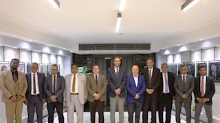 محافظ أسوان: نقابة المحامين شريك وطني فاعل في ترسيخ سيادة القانون