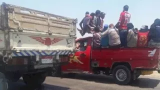 غرامة 5 آلاف جنيه.. ديروط تحظر نقل الركاب بسيارات ربع النقل فى أسيوط