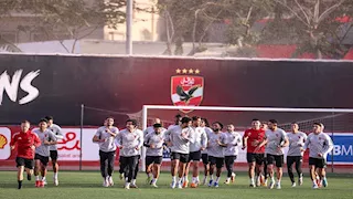 الكشف عن طاقم تحكيم مباراة الأهلي والإسماعيلي في الدوري