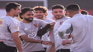 "اجتماع توروب وتقسيمة قوية".. الأهلي يختتم تدريباته استعدادا لمواجهة الإسماعيلي بالدوري