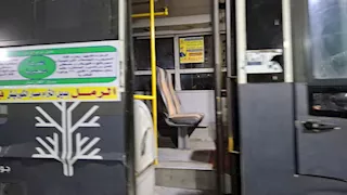 بديل الترام.. تخفيض تعريفة الميني باص بكورنيش الإسكندرية (صور) 