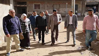 رئيس مياه القليوبية يتابع تسليم وصلة صرف صحي بالقشيش والمريج (صور)