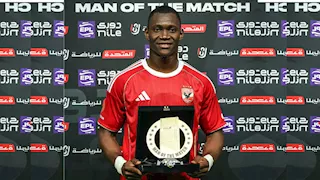 أليو ديانج رجل مباراة الأهلي والإسماعيلي في الدوري المصري