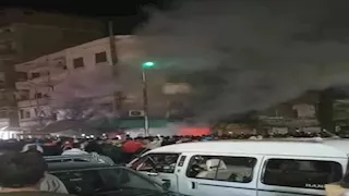 بالصور- إخماد حريق بمحل تجاري ملحق بعقار في أبو سليمان بالإسكندرية 