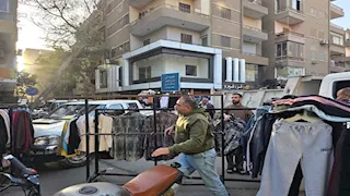 بعد تجربة العريش.. الجيزة تبدأ تطبيق خطة إعادة الانضباط بشارع ضياء- صور