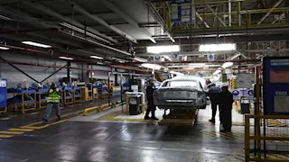 مصراوي داخل مصنع جنرال موتورز.. إنتاج سيارتين أوبترا كل ساعة بمكون محلي 45%
