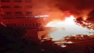 السيطرة على حريق بأرض مخلفات في منطقة المطار بالإسكندرية - صور