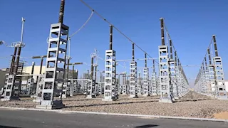 تمهيدًا للربط مع السعودية.. إطلاق التيار على محطة محولات بدر وخط بدر - طابا