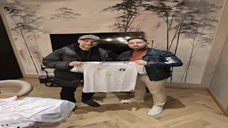 قمصان لفريق غزة.. جوارديولا يدعم فلسطين من جديد بهذه الطريقة