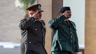 رئيس أركان حرب القوات المسلحة يعود إلى أرض الوطن عقب انتهاء زيارته لليبيا