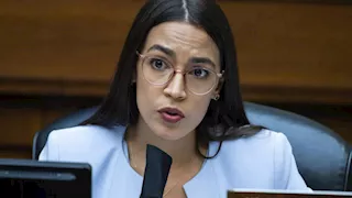 نائبة أمريكية: ترامب يحاول دفع العالم نحو عصر الاستبداد