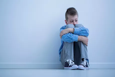 الإصابة بالفطريات.. طبيب يكشف سبب تكرارها عند أطفال التوحد