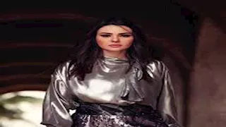 "ٍسحر اللون الأسود".. دينا فؤاد بإطلالة جريئة