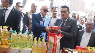 حركة المحافظين الجديدة.. محافظ الأقصر يتلقى خبر تجديد الثقة خلال جولته بإسنا