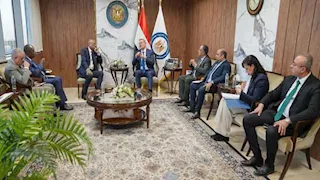 اجتماع بين وزير البترول ونائب رئيس مؤسسة التمويل الدولية لبحث الفرص التمويلية